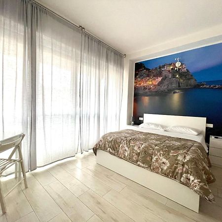 Bilocale Con Posto Auto La Chicca Del Golfo La Spezia Exterior foto