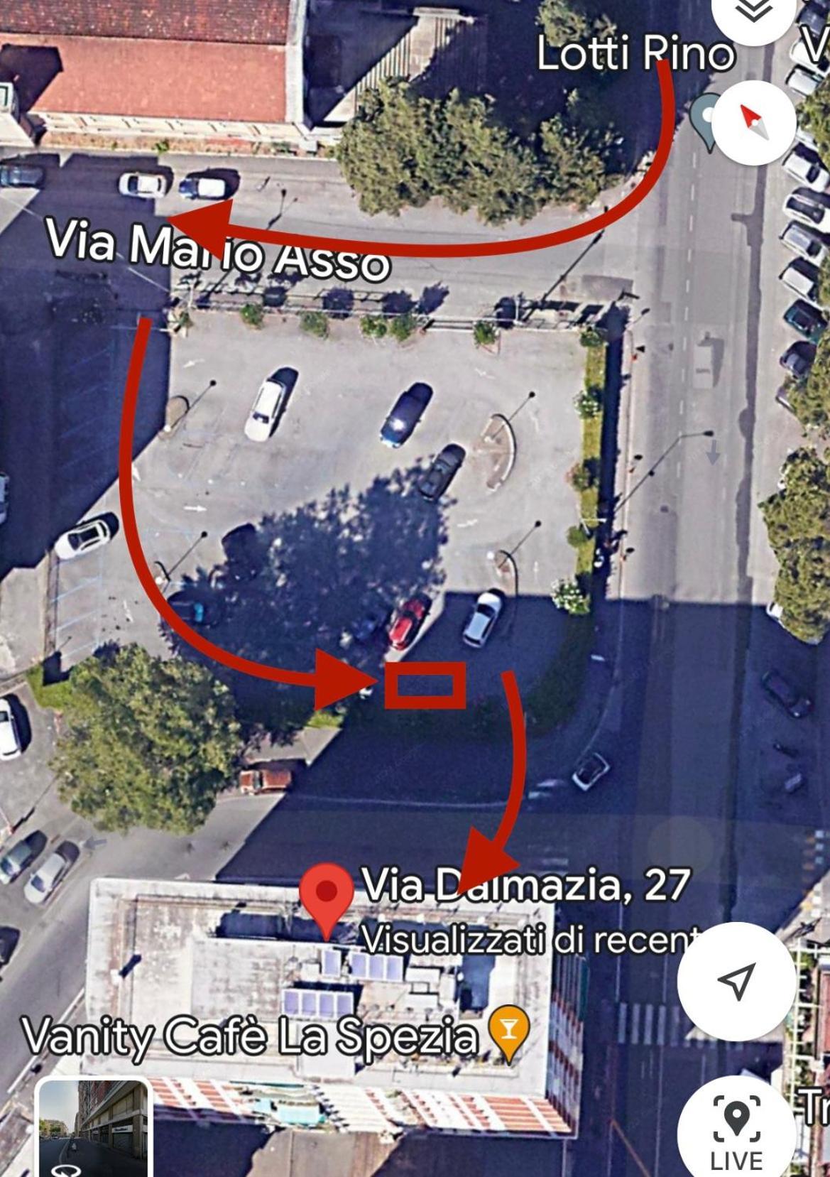 Bilocale Con Posto Auto La Chicca Del Golfo La Spezia Exterior foto